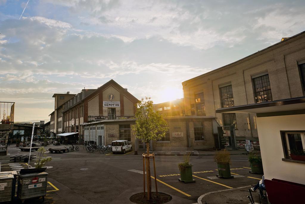 Depot 195 - Hostel Winterthur Ngoại thất bức ảnh