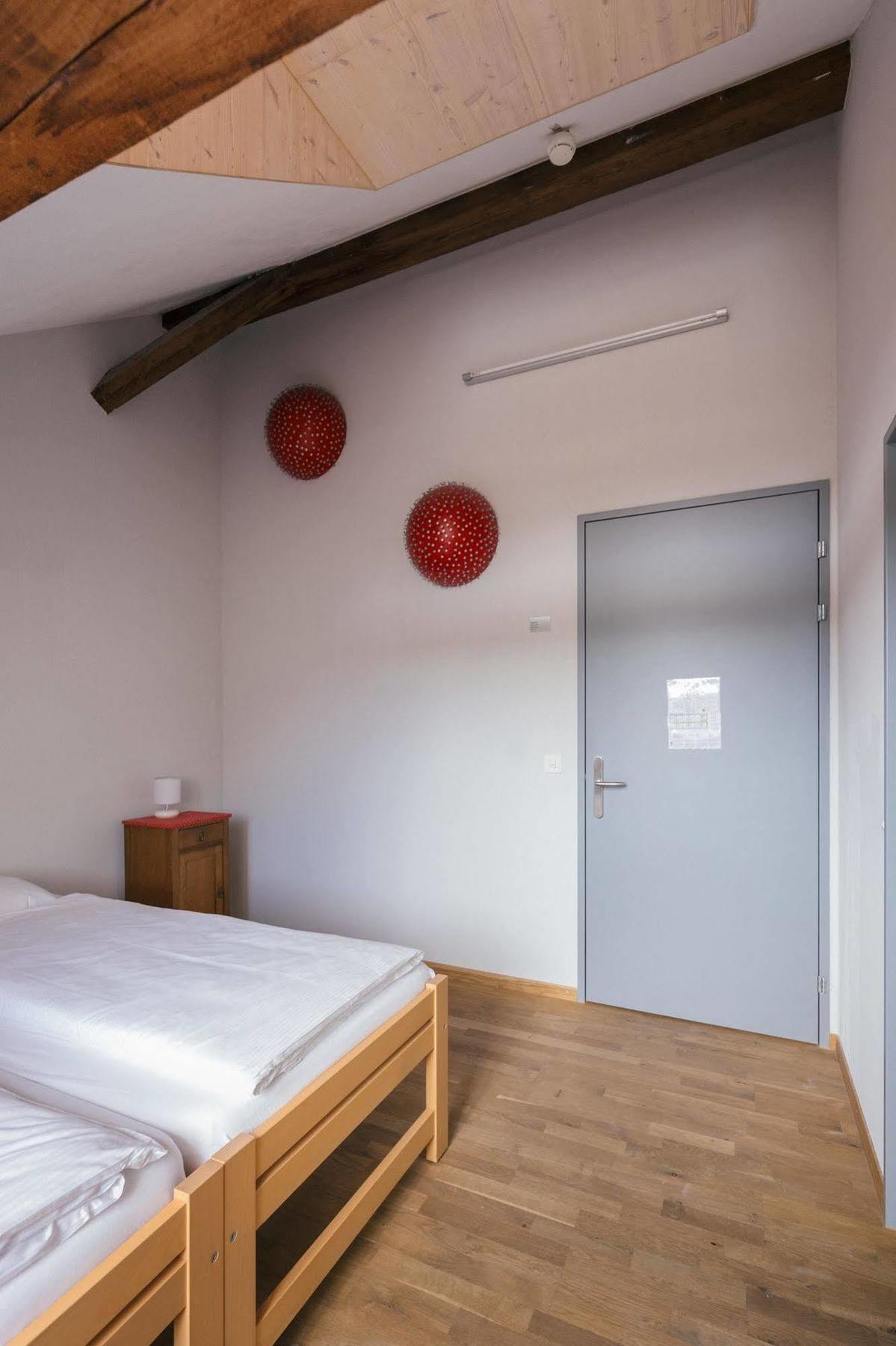 Depot 195 - Hostel Winterthur Ngoại thất bức ảnh