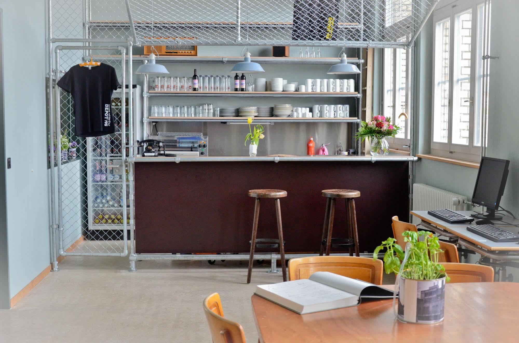 Depot 195 - Hostel Winterthur Ngoại thất bức ảnh